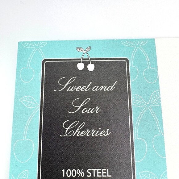 Sweet And Sour Cherries & Stitched Cupcakes 100% Steel Craft Dies Set Memory Box - Picture 6 of 6